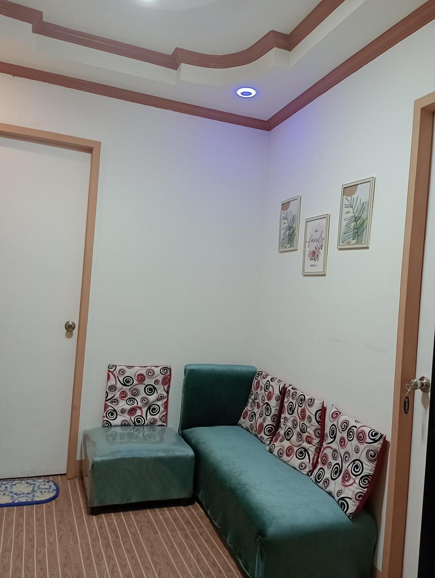 Zia Homestay Burgos  Екстериор снимка