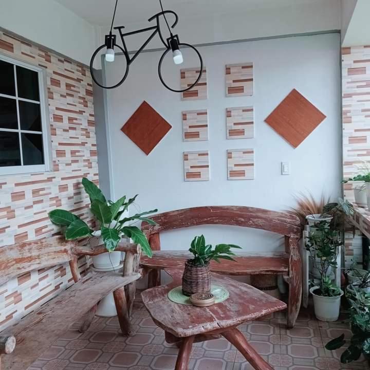 Zia Homestay Burgos  Екстериор снимка