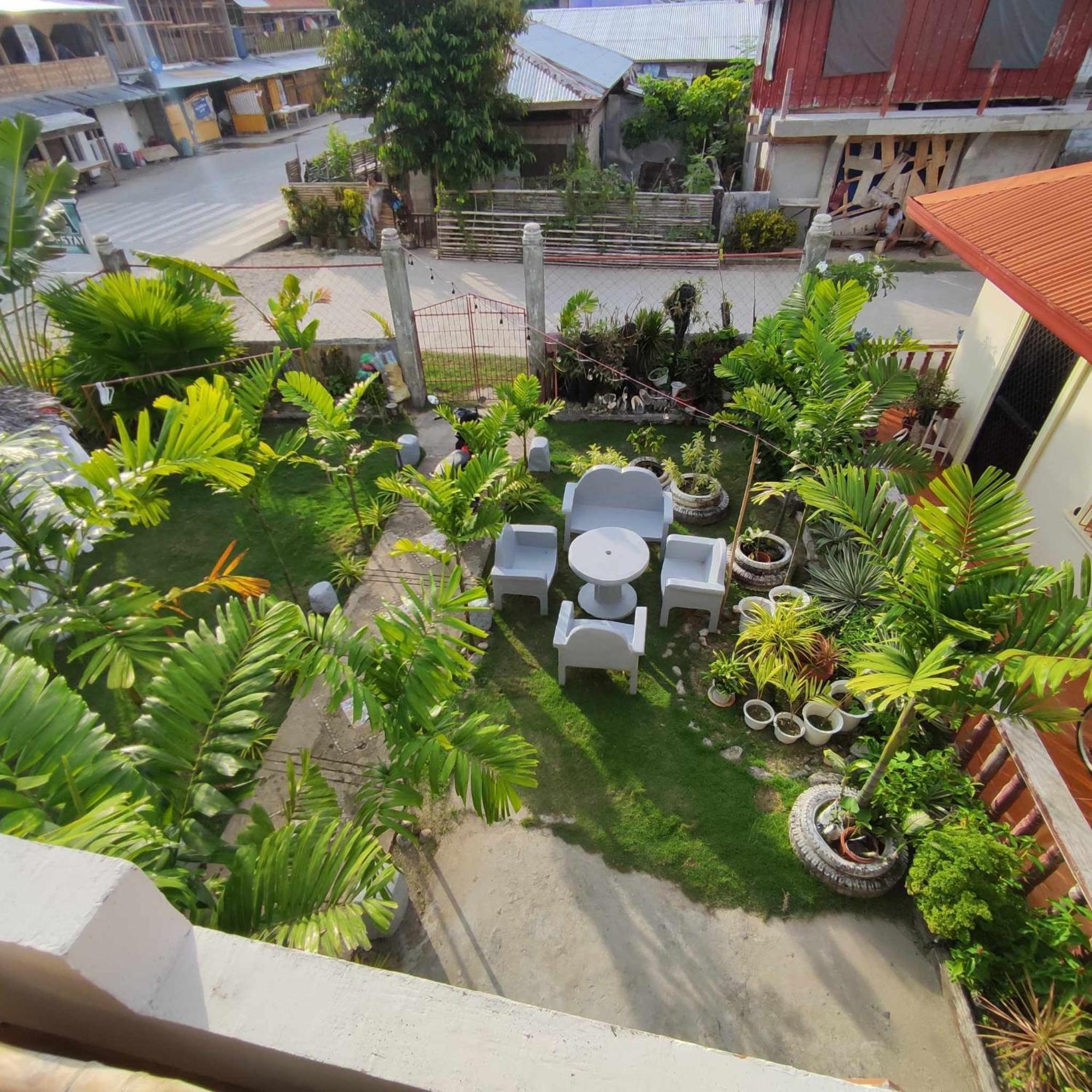 Zia Homestay Burgos  Екстериор снимка