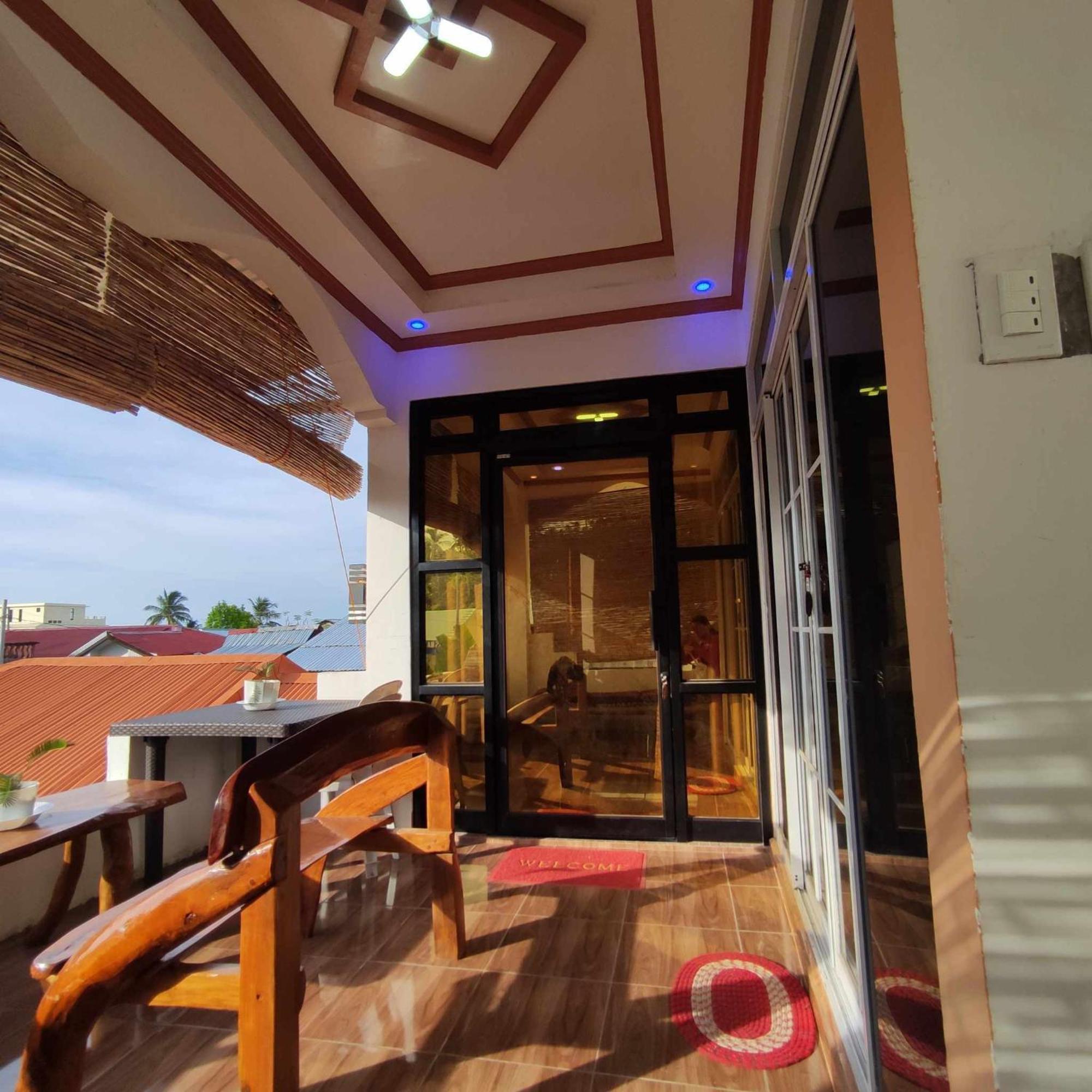 Zia Homestay Burgos  Екстериор снимка