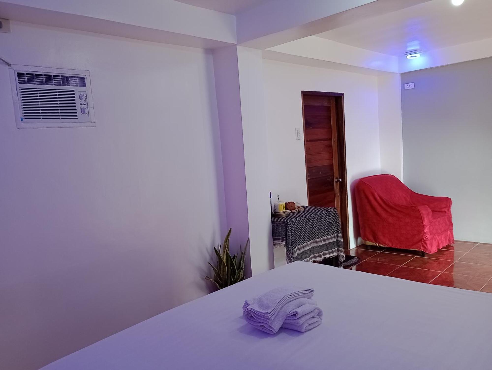 Zia Homestay Burgos  Екстериор снимка