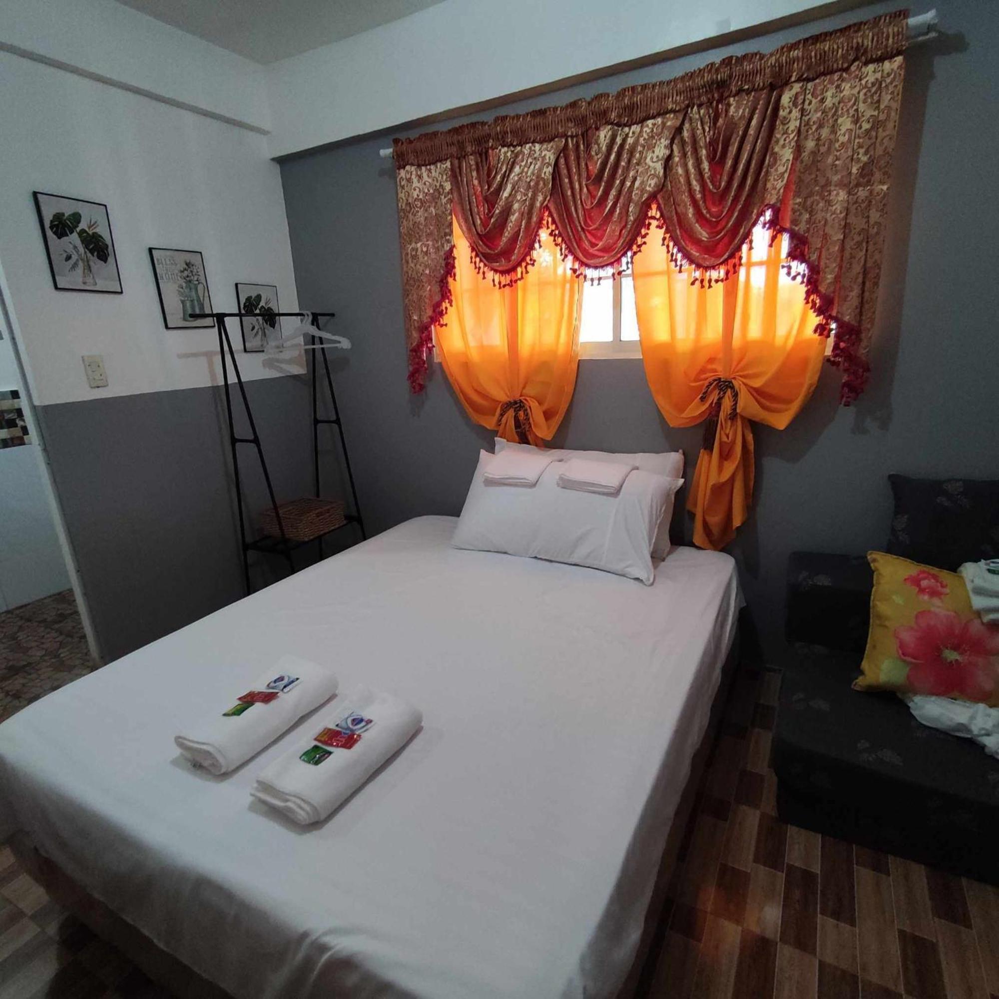 Zia Homestay Burgos  Стая снимка